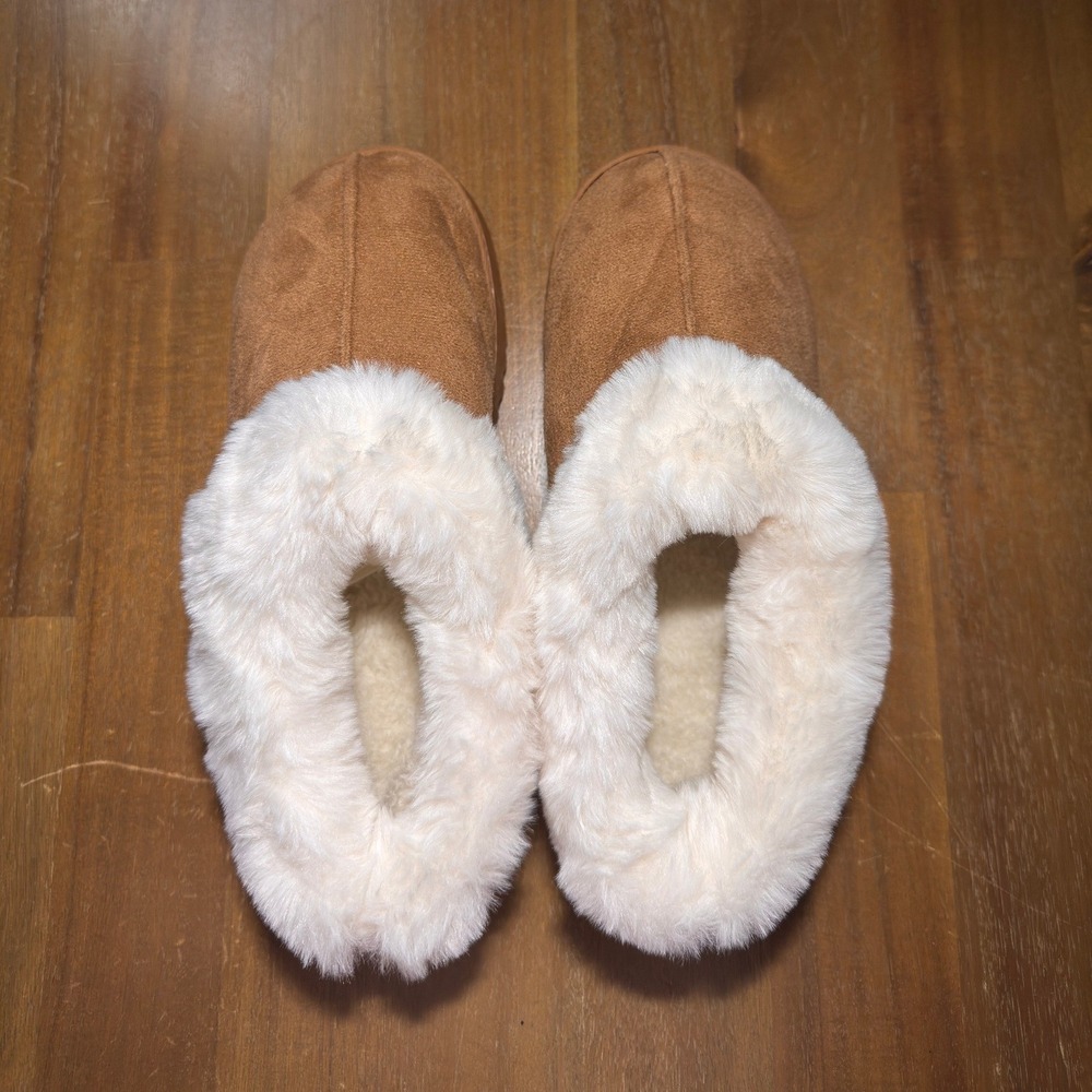 Cozy Faux Fur Slippers Women's Size L 9/10 Brown Plush Indoor House Shoes - Picture 4 of 6